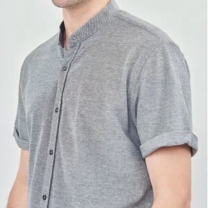 ZARA Men’s Slim Fit Short-Sleeve Button-Up Shirt – Size M | Gray Mandarin Collar
